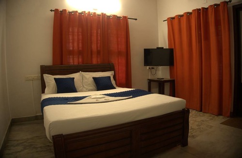 Aluva Hotel | Hotel Aiden Residency Aluva