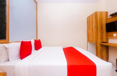 Girgaon Hotel | Hotel Amber Sun City Near Girgaon Beach