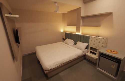 Valsad Hotel | Hotel Best Inn