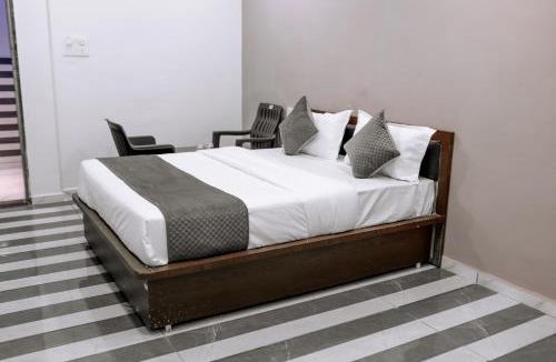 Himatnagar Hotel | Hotel Dipak