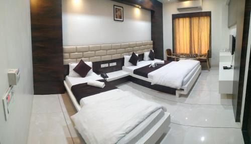 Navsari Hotel | Hotel Fun City