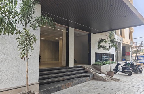 Vapi Hotel | Hotel Gokul Inn