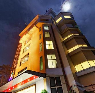 Adoor Hotel | Hotel Lals Residency, Adoor