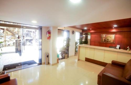 Bandra West Hotel | Hotel Lucky Near BKC