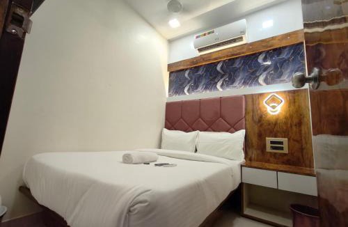 J B Nagar Hotel | Hotel M R STAY