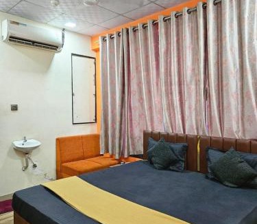 Surat Hotel | hotel orange palace