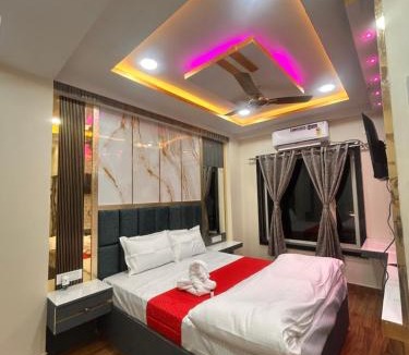 Dumdum Hotel | Hotel Runway
