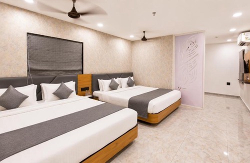 Dwarka Hotel | Hotel Shree Dwarka, Devbhumi Dwarka