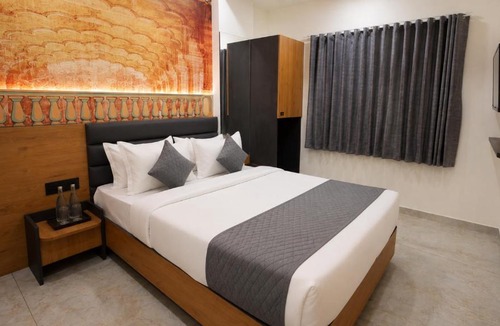 Dwarka Hotel | Hotel Shree Dwarka, Devbhumi Dwarka
