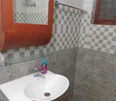 Kazhakuttam Hotel | Hotel Suncity Villa