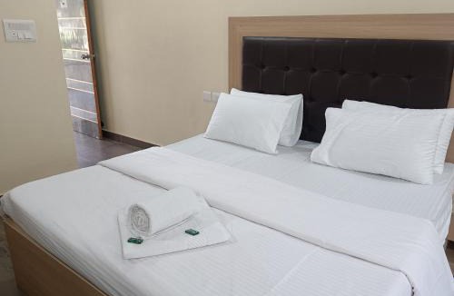 Anjanvel Hotel | Hotel sushegat Asgoli