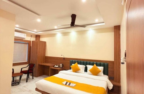 Bhadrak Hotel | Hotel Tejas Pride