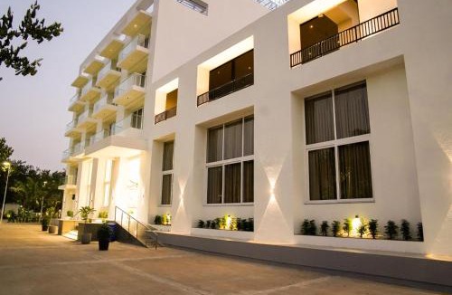 Wai Hotel | Hotel The Nature Regency
