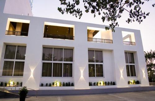 Wai Hotel | Hotel The Nature Regency