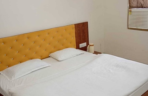 Dhanauli Hotel | Hotel Vijay Palace