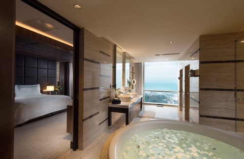 Qingdao City Center Hotel | InterContinental Qingdao by IHG
