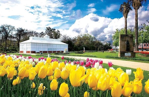 Ironbark House | Ironbark Rise, Central Bendigo