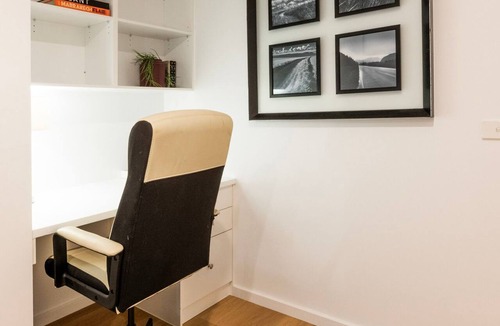 Ivanhoe Apartment | Jasandro Ivanhoe Base 19