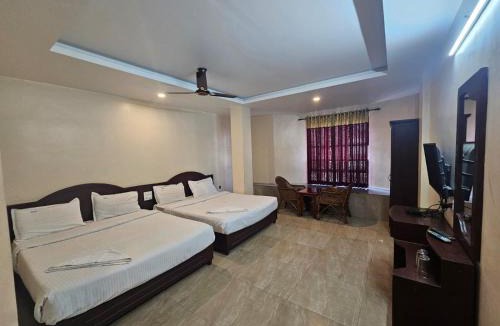 Munnar Hotel | Jays Inn