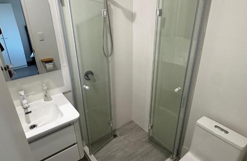 Morley House | June Stay