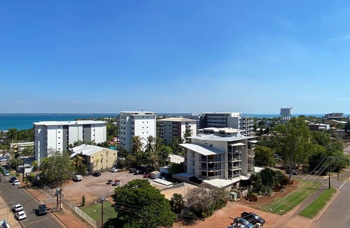Darwin City Centre Apartment | Katara on Smith