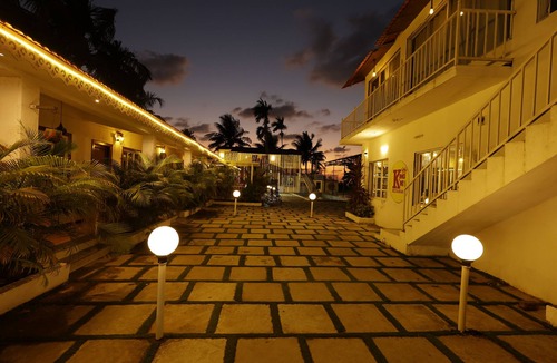 Murud Hotel | King of Kings by iLiF Hotels