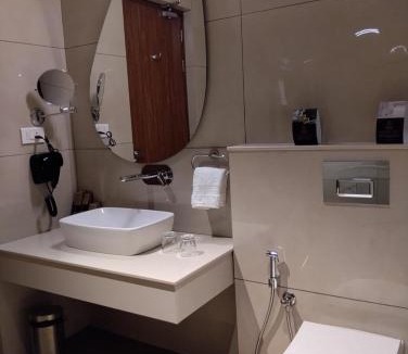 Arpookara Hotel | Kottayam Grand Hotel and Convention Centre