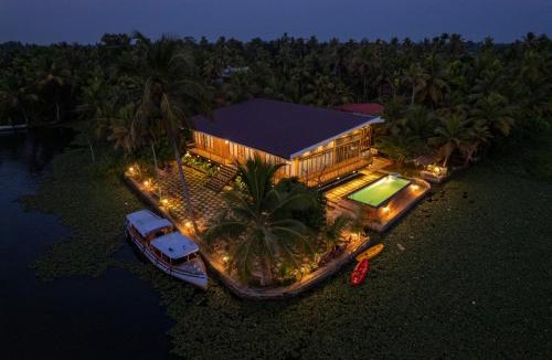 Kainakary Resort | Kyna Backwater Resort Alleppey Alappuzha