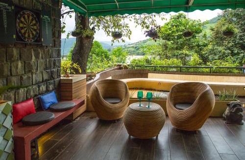 Lavasa House | Lavasa Luxury Deck Apartment