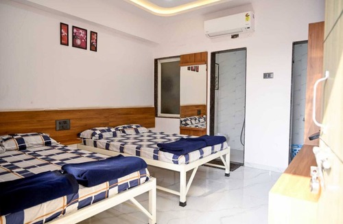 Jejuri Hotel | Laxman AC Lodge Jejuri by Martandbhairav Hospitality LLP