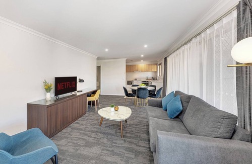 Bathurst Apartment | Littomore Suites Bathurst