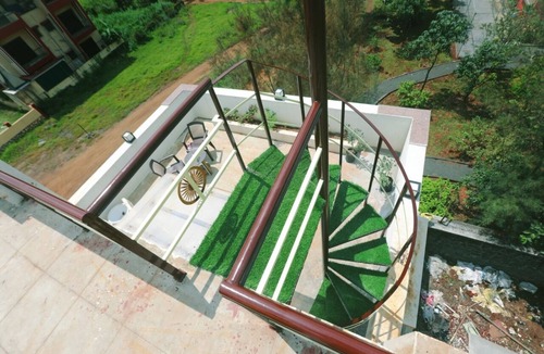 Lonavala Villa | Luxurious feelings & relaxation