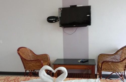 Tenkasi Hotel | M.A.K resorts