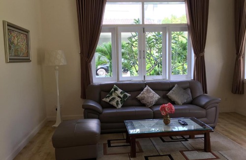 Phu Hai Beach Villa | Mango Villa