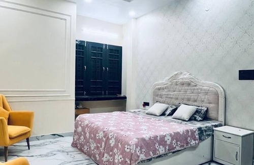 Ramnagar Hotel | Mannat Villa
