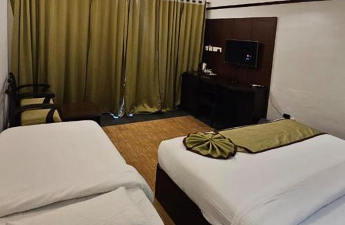Kumbalam Resort | Mannath Ayur Island Resort