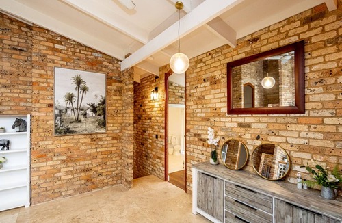 Menangle Cottage | Mars: The Menangle Hideaway: Relax and Unwin