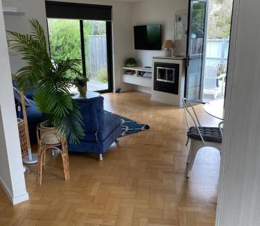 McCrae Apartment | McCrae Beach Front Villa Unit 1