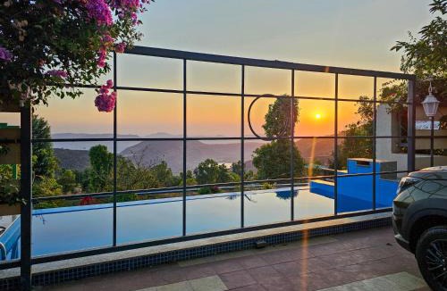 Panchgani Villa | Meraki Hillside Villa