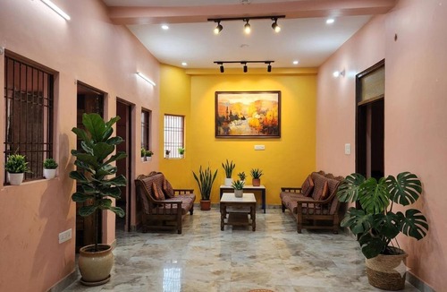 Faridabad House | Minimalist Haven