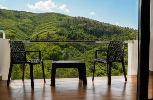 Pirmed Villa | Mistara by Driveholicz,Pool Villa Parunthumpara,Idukki Dist