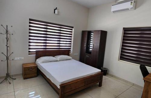 Kozhikode Villa | Nambiaparambil Serviced Villa
