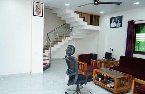Mangaon House | Near Beaches & Raigad Fort | 360° Hill View Villa