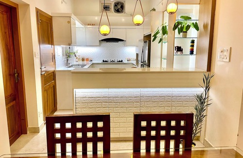 Thakazhi House | Neelathamara The River Side Villa