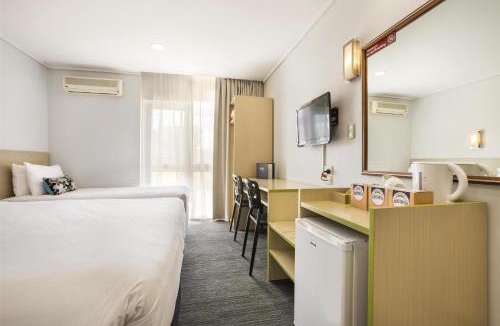 Coolaroo Hotel | Nightcap at Coolaroo Hotel