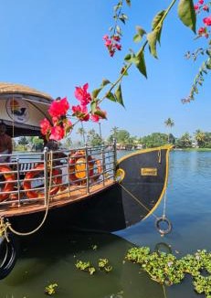 Nedumudy Boat Rental | No more Booking Accepted