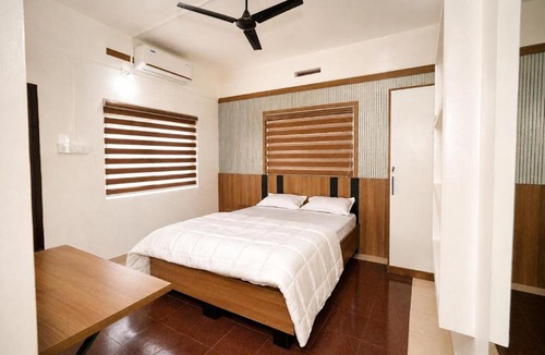 Guruvayur Cabin | Noble Darshan