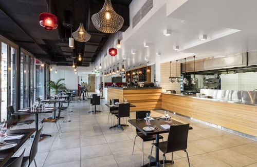 Darwin City Centre Hotel | Oaks Darwin Elan Hotel