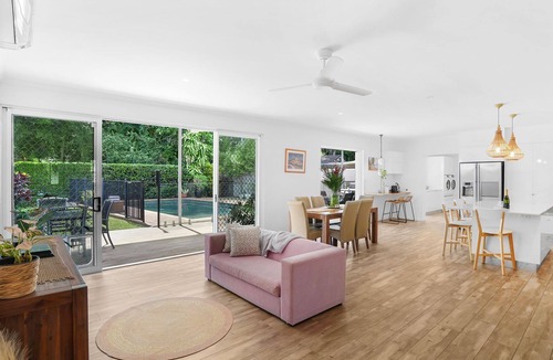 Clifton Beach House | Oceans Escape Clifton