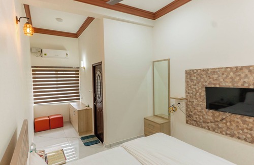 Adyar Hotel | Oscar club Farmhouse and Resorts